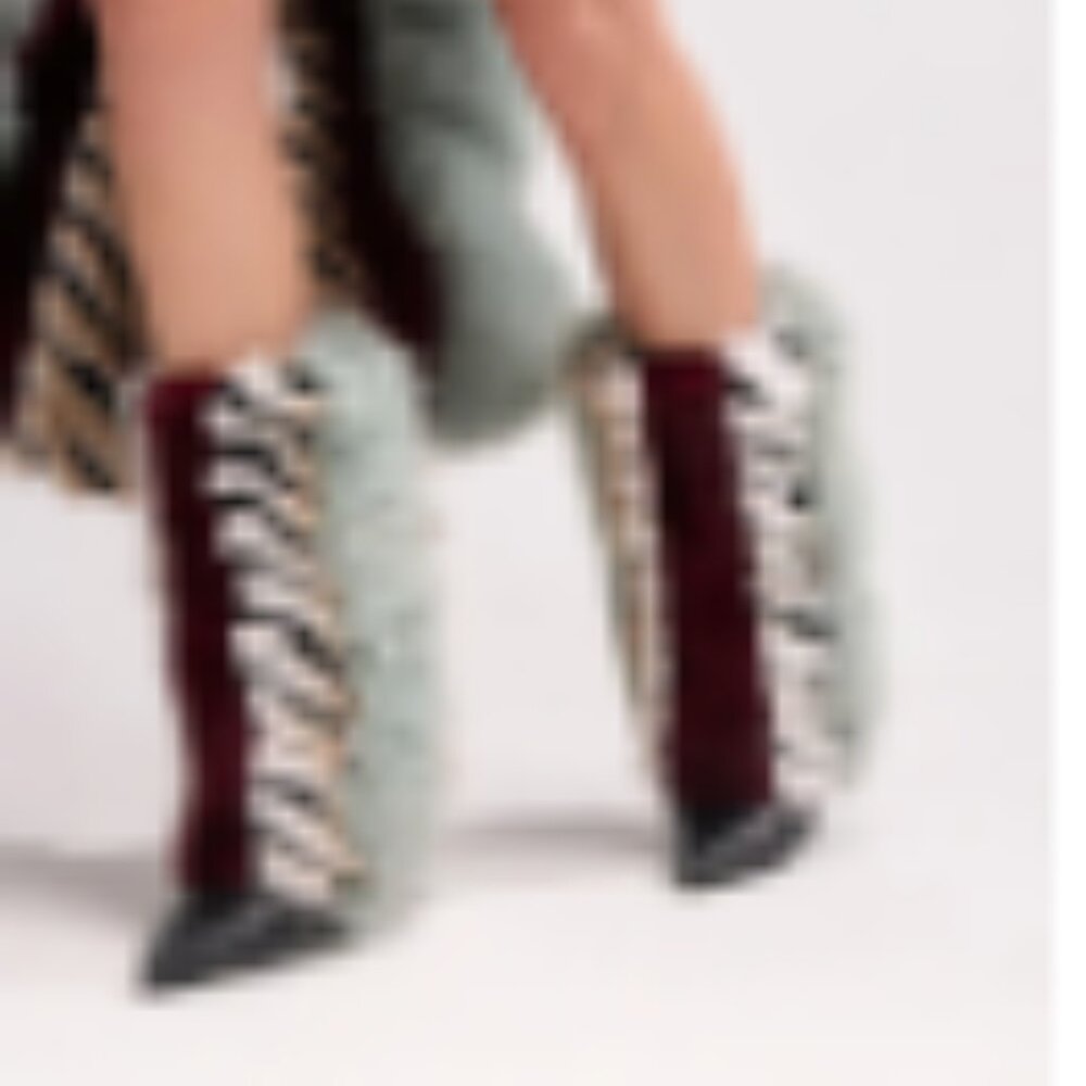 AKIRA AZALEA WANG BRIASH BLUE MULTI FUR HIDDEN WEDGE BOOTIE Size 6